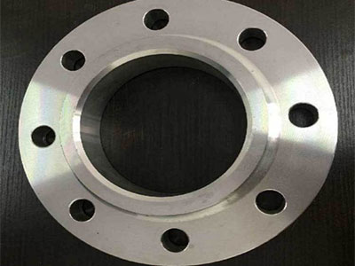 法兰是轴与轴之间互相衔接的零件 法兰是轴与轴之间互相衔接的零件